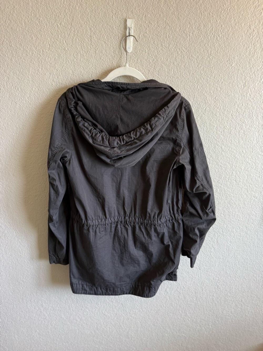 James Perse Charcoal Gray Lightweight Hooded Utility Jacket Size 1 Cotton Blend - Picture 7 of 10
